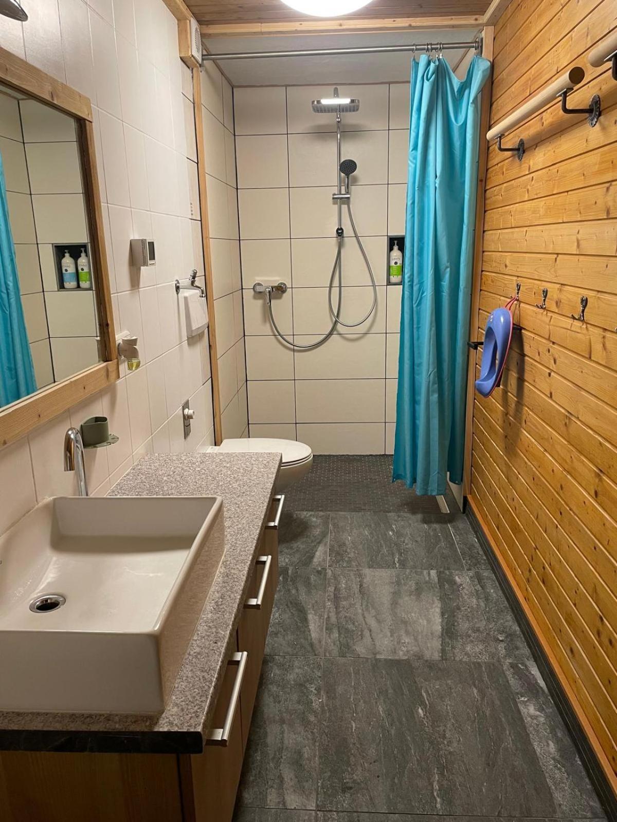 Upcycling Appartement Fischl - Nachhaltig Und Kreativ Wohnen Fuer Gross Und Klein Jenbach Ngoại thất bức ảnh