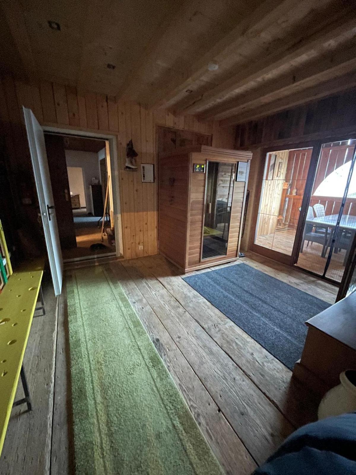 Upcycling Appartement Fischl - Nachhaltig Und Kreativ Wohnen Fuer Gross Und Klein Jenbach Ngoại thất bức ảnh